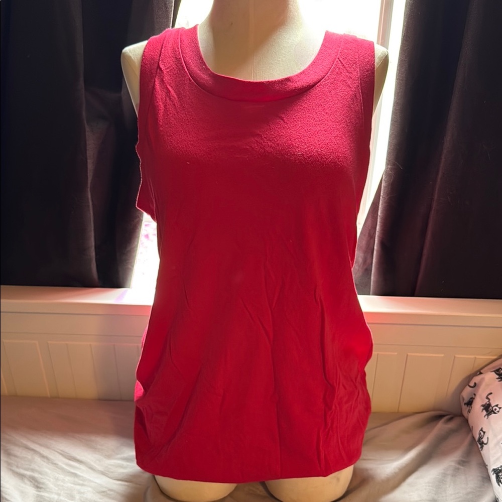 Red Sleeveless workout Women's Top